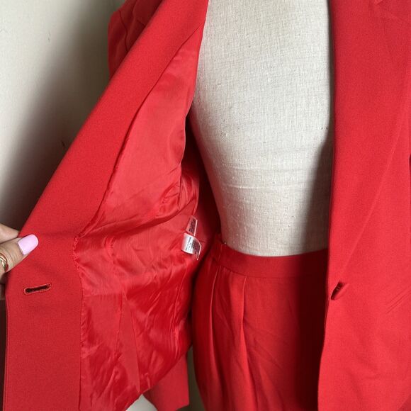 NWT Vintage Saville 2 Piece Suit Red Jacket Skirt Lined Classic Size 8 NWT - Picture 10 of 13